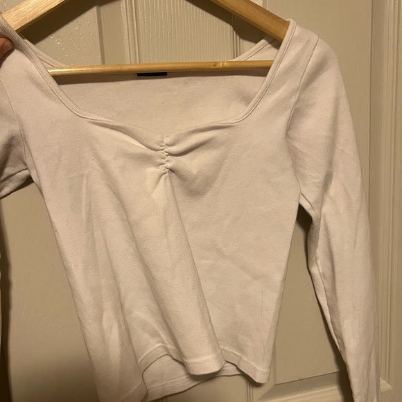 Brandy Melville white long sleeve Mabel top - Picture 4 of 6